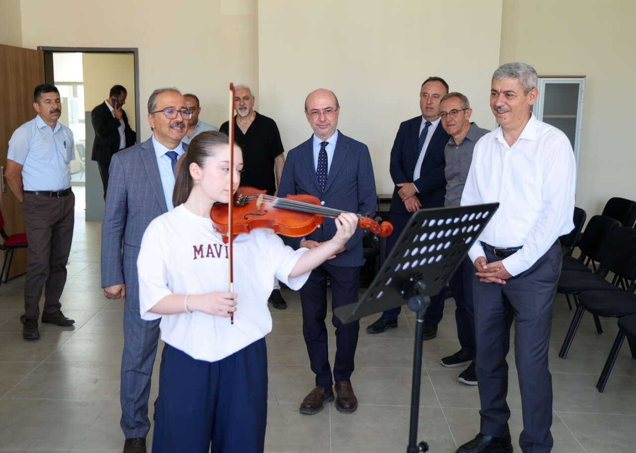 Konya’nın yeni kaymakamı belediye yatırımlarına hayran kaldı 18